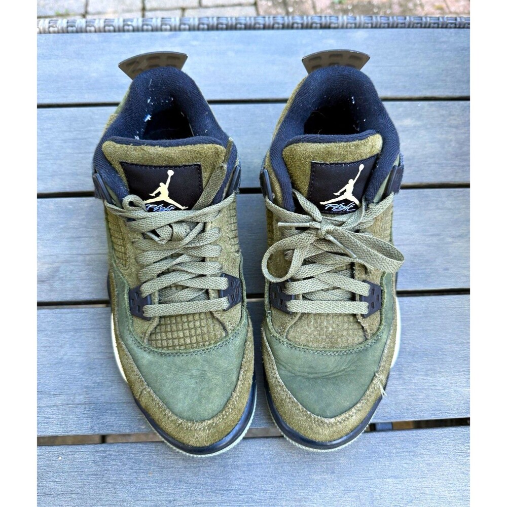 Air Jordan 4 Retro Olive Black Sneakers Size 6.5Y GS FB9928-200 Nike AJ4